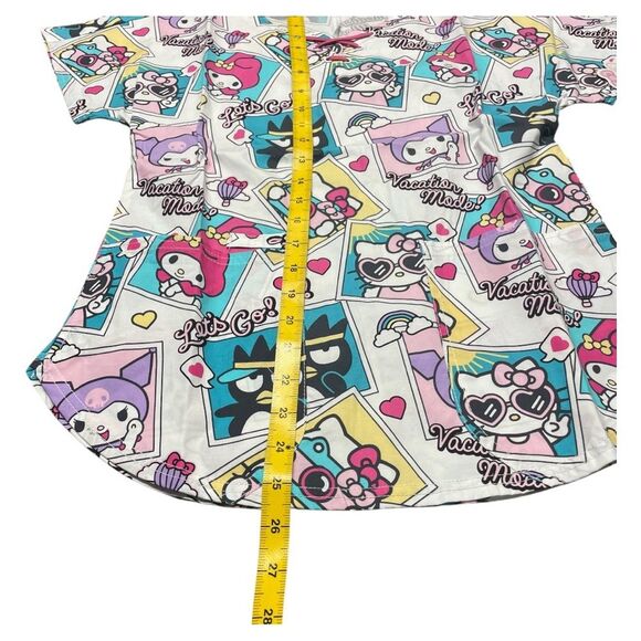 Tooniforms Scrubs Top For Women Round Neck TF787 - Picture 3 of 9